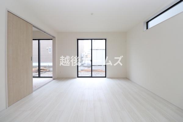 １号棟　江南区袋津２丁目　グラファーレ