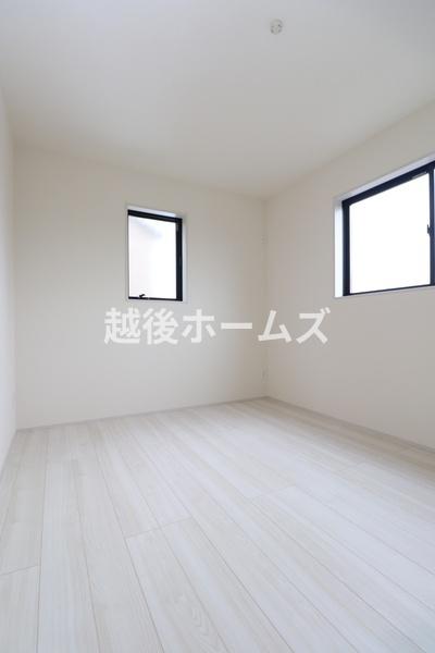 １号棟　江南区袋津２丁目　グラファーレ