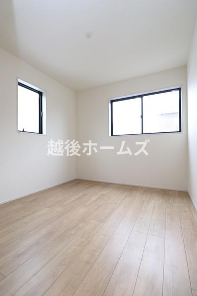 ２号棟　江南区袋津２丁目　グラファーレ