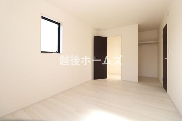 ４号棟　江南区袋津２丁目　グラファーレ