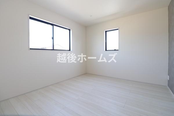４号棟　江南区袋津２丁目　グラファーレ