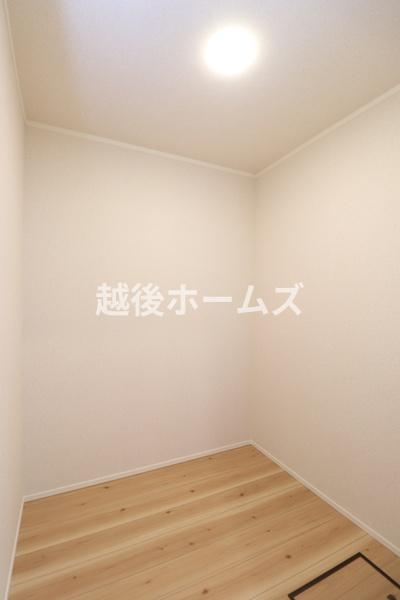 三条市三竹１丁目の中古一戸建て