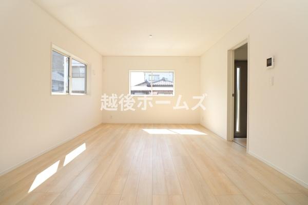 １号棟　東区船江町１丁目　第５　クレイドルガーデン