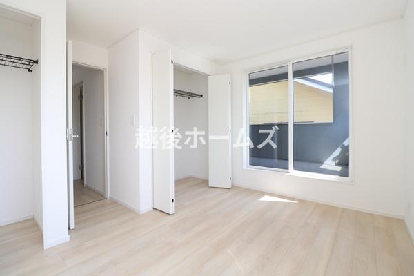 ２号棟　東区船江町１丁目　第５　クレイドルガーデン