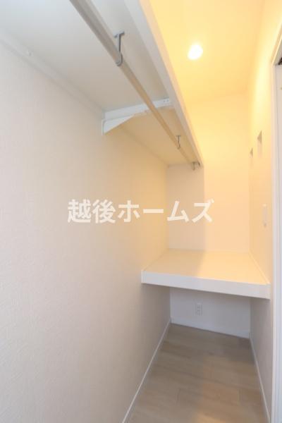 新潟市西区中権寺の中古一戸建て