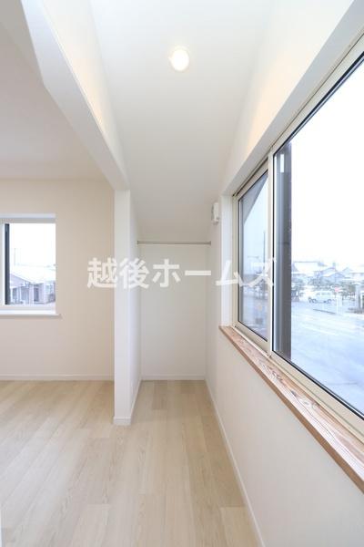 新潟市西区中権寺の中古一戸建て