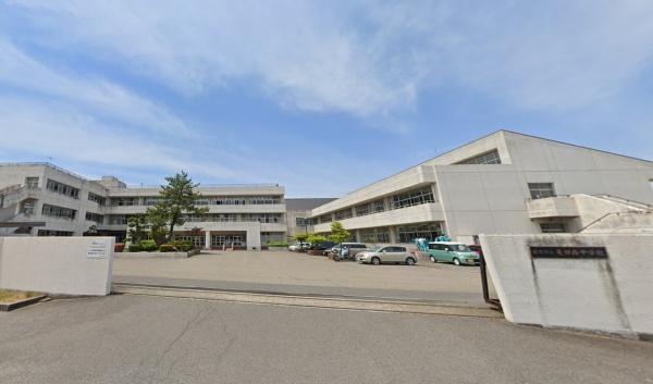 A棟 江南区西町5丁目(新潟市立亀田西中学校)