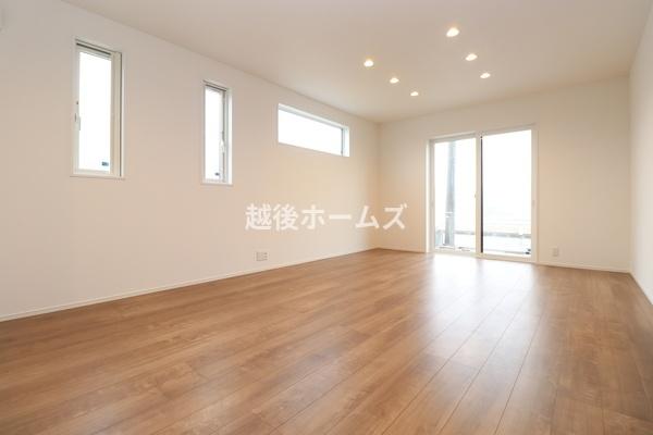 Ａ棟　西区鳥原　テイラーハウス
