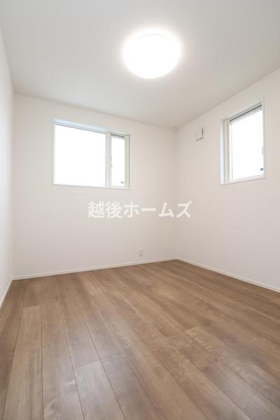 Ａ棟　西区鳥原　テイラーハウス