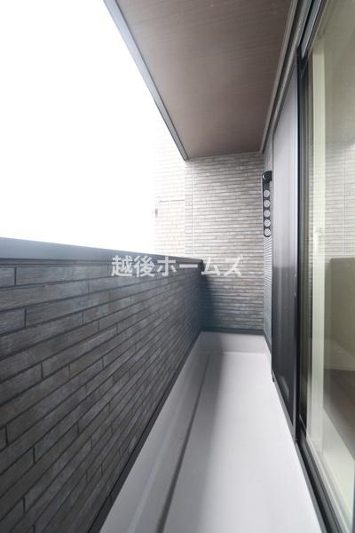 Ａ棟　西区鳥原　テイラーハウス