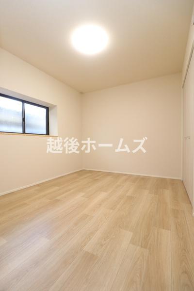 新潟市西区寺尾西３丁目の中古一戸建て
