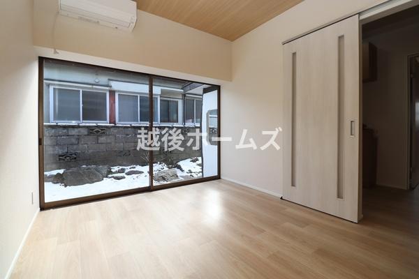 新潟市西区寺尾西３丁目の中古一戸建て