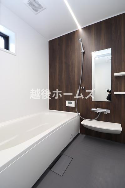 新潟市中央区二葉町３丁目の中古一戸建て