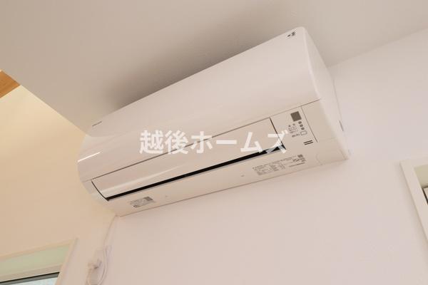 新潟市西区小針４丁目の中古一戸建て