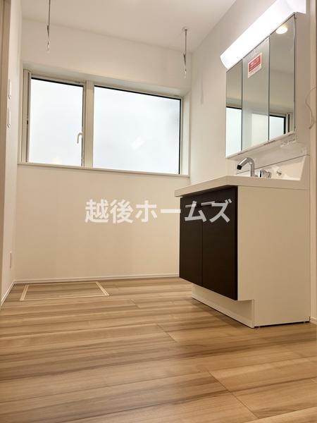 新築戸建　長岡市千歳３丁目