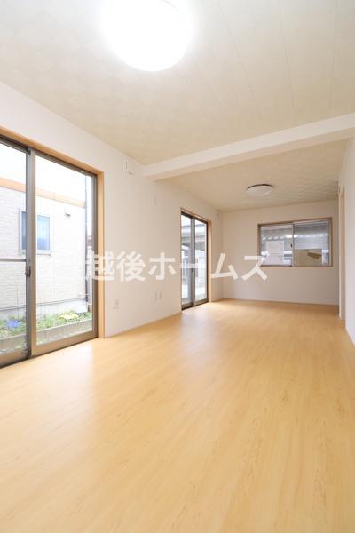 燕市杉柳の中古一戸建て