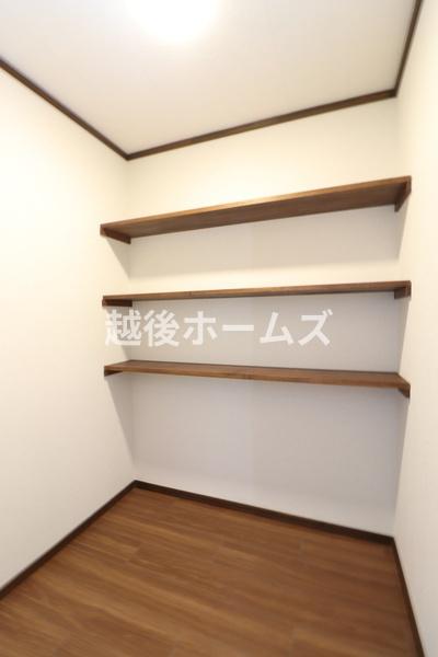 新潟市西区五十嵐東２丁目の中古一戸建て