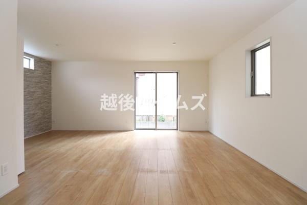 新築戸建　中央区京王１丁目　グラファーレ