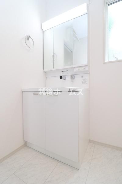 新築戸建　秋葉区荻島２丁目　グラファーレ