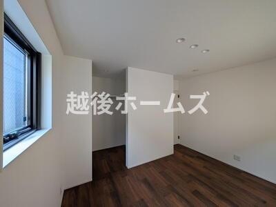 新築戸建　中央区学校町通二番町