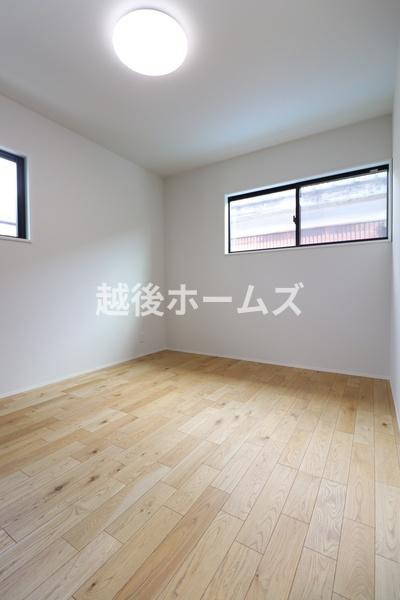 新潟市東区海老ケ瀬新町の中古一戸建て
