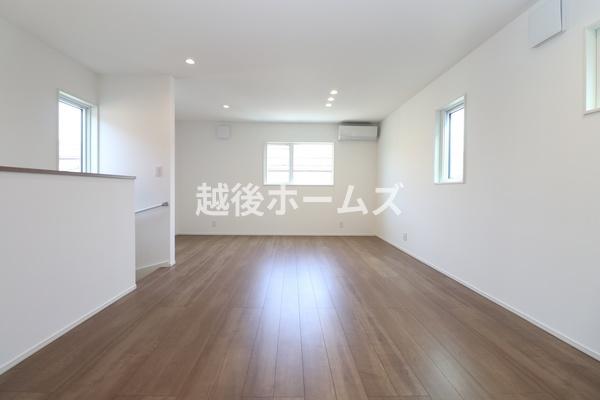 新潟市東区竹尾３丁目の中古一戸建て