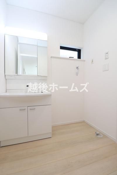 ２号棟　江南区亀田新明町２丁目　第１　クレイドルガーデン