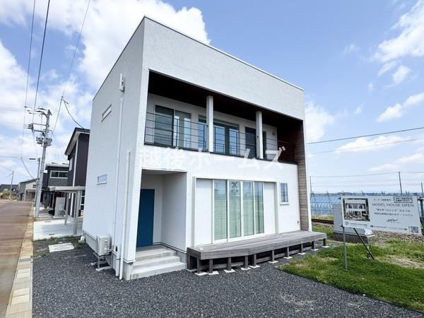中古戸建　燕市下粟生津