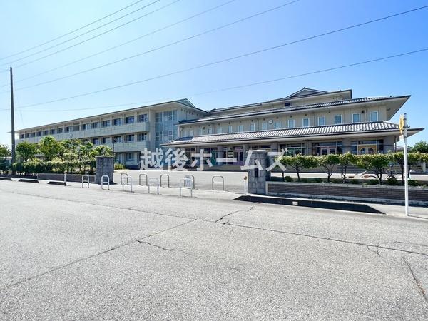 新発田市西園町3丁目の土地(新発田市立猿橋小学校)