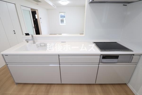 新築戸建　三条市塚野目１丁目