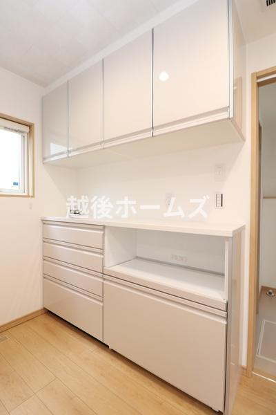 三条市西四日町４丁目の中古一戸建て