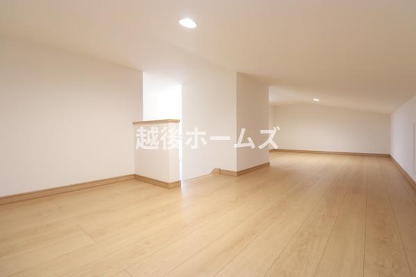 三条市西四日町４丁目の中古一戸建て