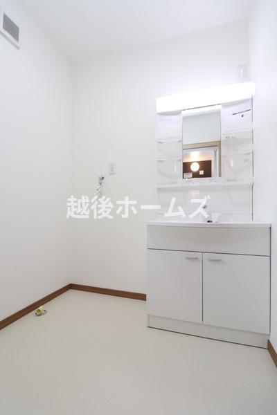 新潟市北区松浜６丁目の中古一戸建て