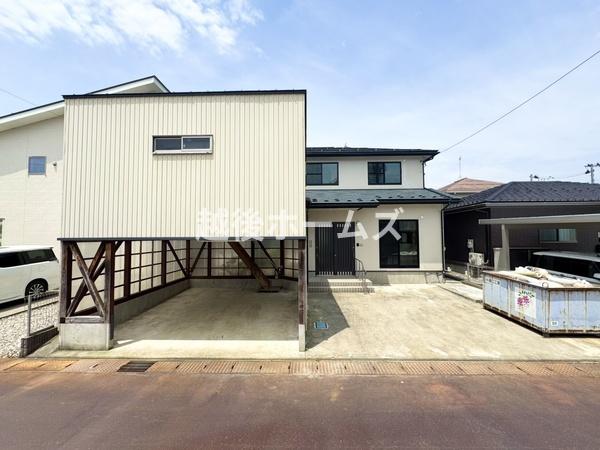 三条市南四日町２丁目の中古一戸建て