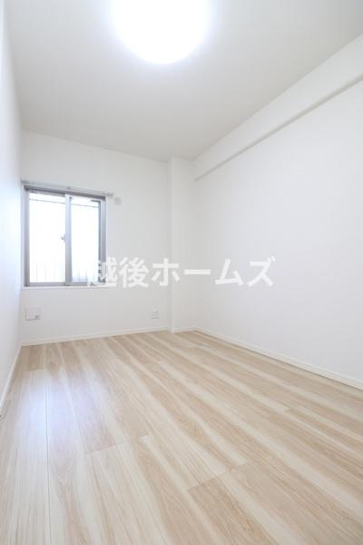 サーム新石山弐番館