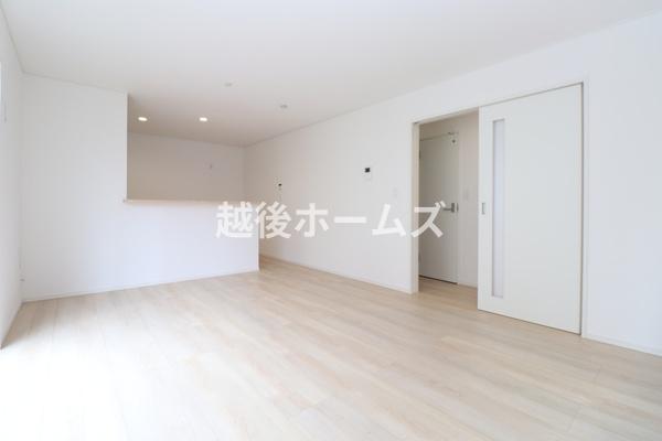 ２号棟　江南区城所１丁目　第２　クレイドルガーデン