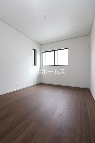 ２号棟　新発田市中曽根町２丁目　いろどりアイタウン