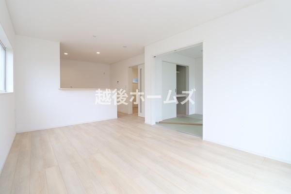 ２号棟　江南区西町５丁目　第２　クレイドルガーデン