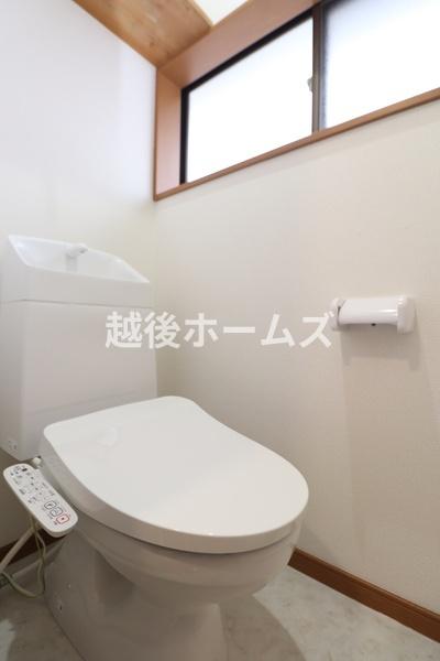 新潟市西区小針６丁目の中古一戸建て