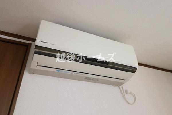 新潟市西区五十嵐中島５丁目の中古一戸建て