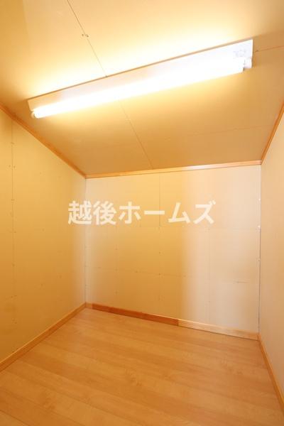 加茂市大郷町１丁目の中古一戸建て