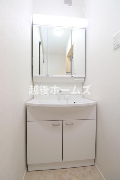 新潟市西蒲区竹野町の中古一戸建て
