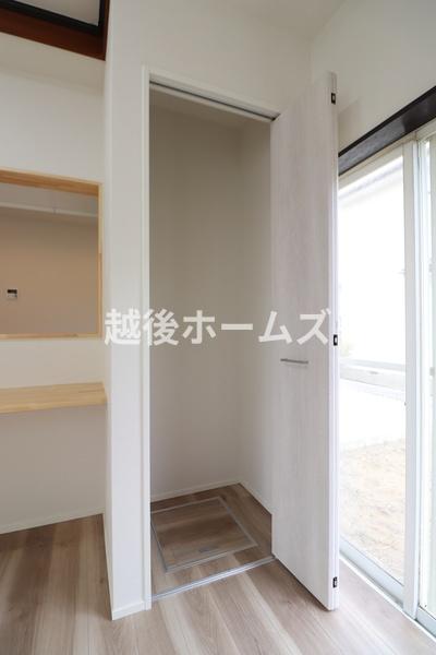 新潟市西蒲区竹野町の中古一戸建て
