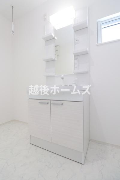 新潟市西区松海が丘１丁目の中古一戸建て
