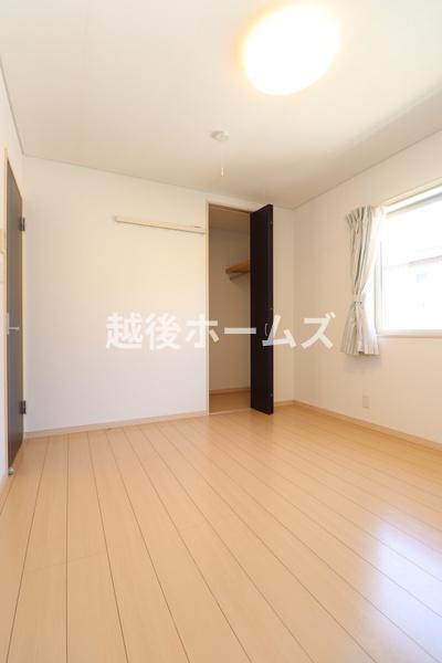 新潟市西区新通南２丁目の中古一戸建て
