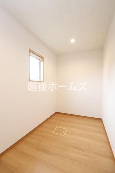 新築戸建　燕市東太田