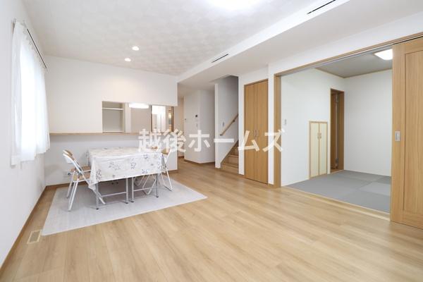 新築戸建　燕市東太田