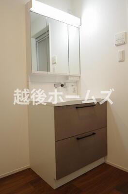 １号棟　中央区山二ツ１丁目　ライフステージ