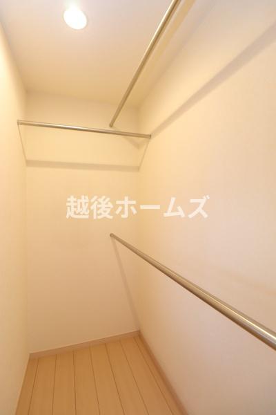 新潟市西区新通南２丁目の中古一戸建て