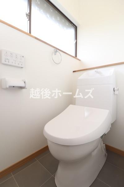 新潟市江南区天野３丁目の中古一戸建て